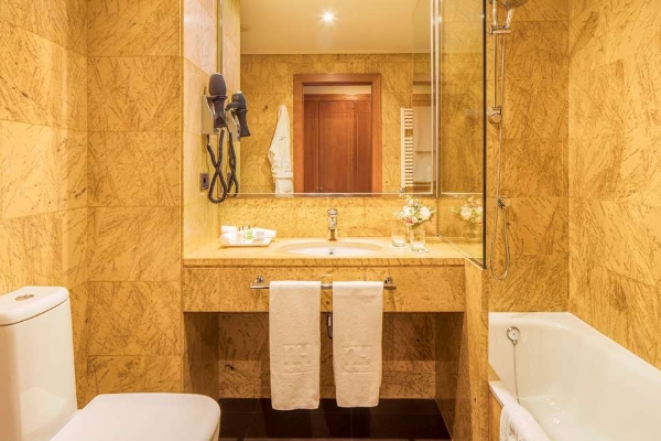 Hotel NH Collection Vigo